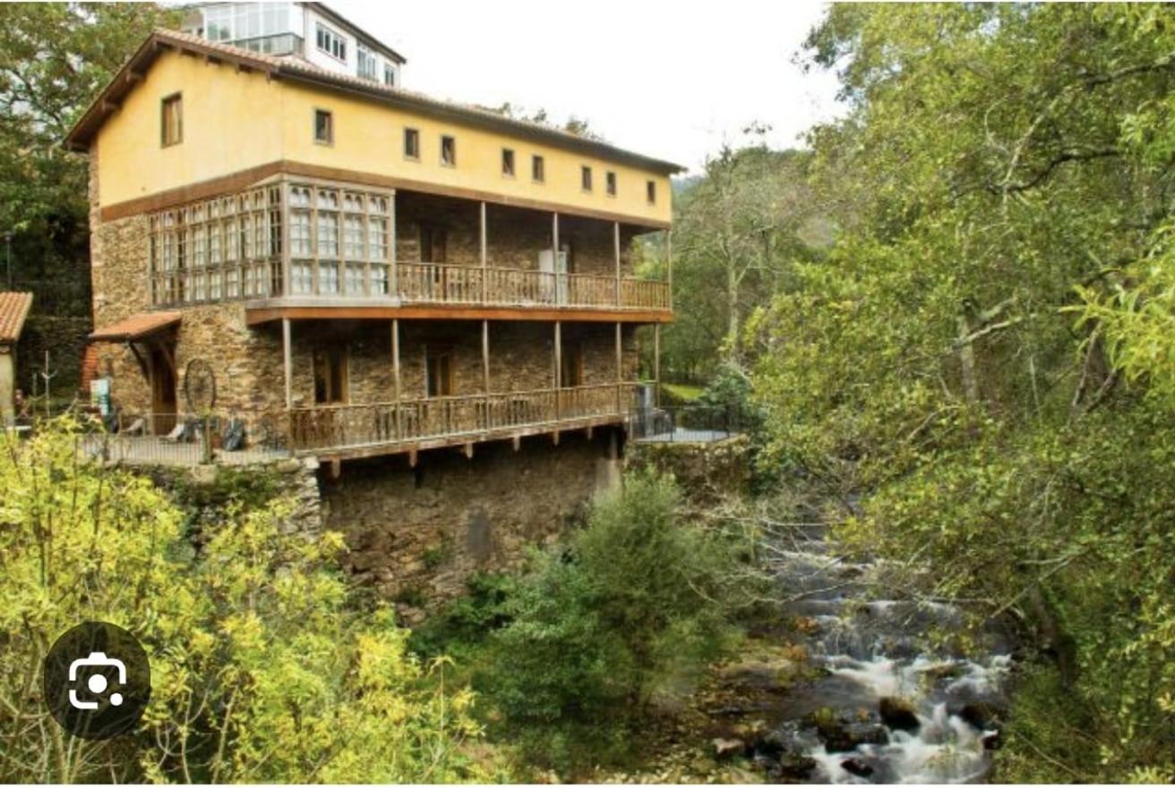 Acea Do Bubal Guest House Os Peares Exterior photo