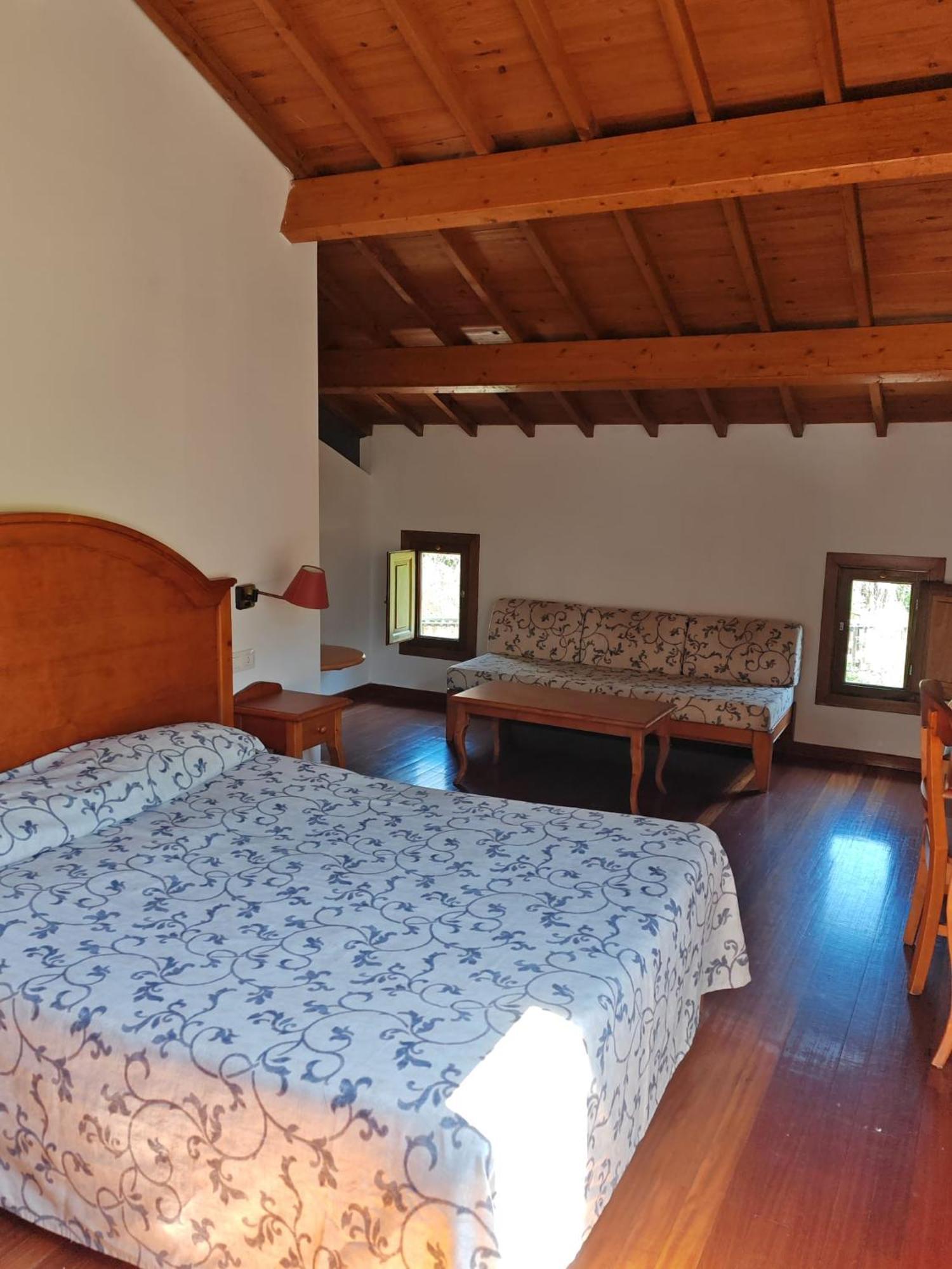 Acea Do Bubal Guest House Os Peares Exterior photo