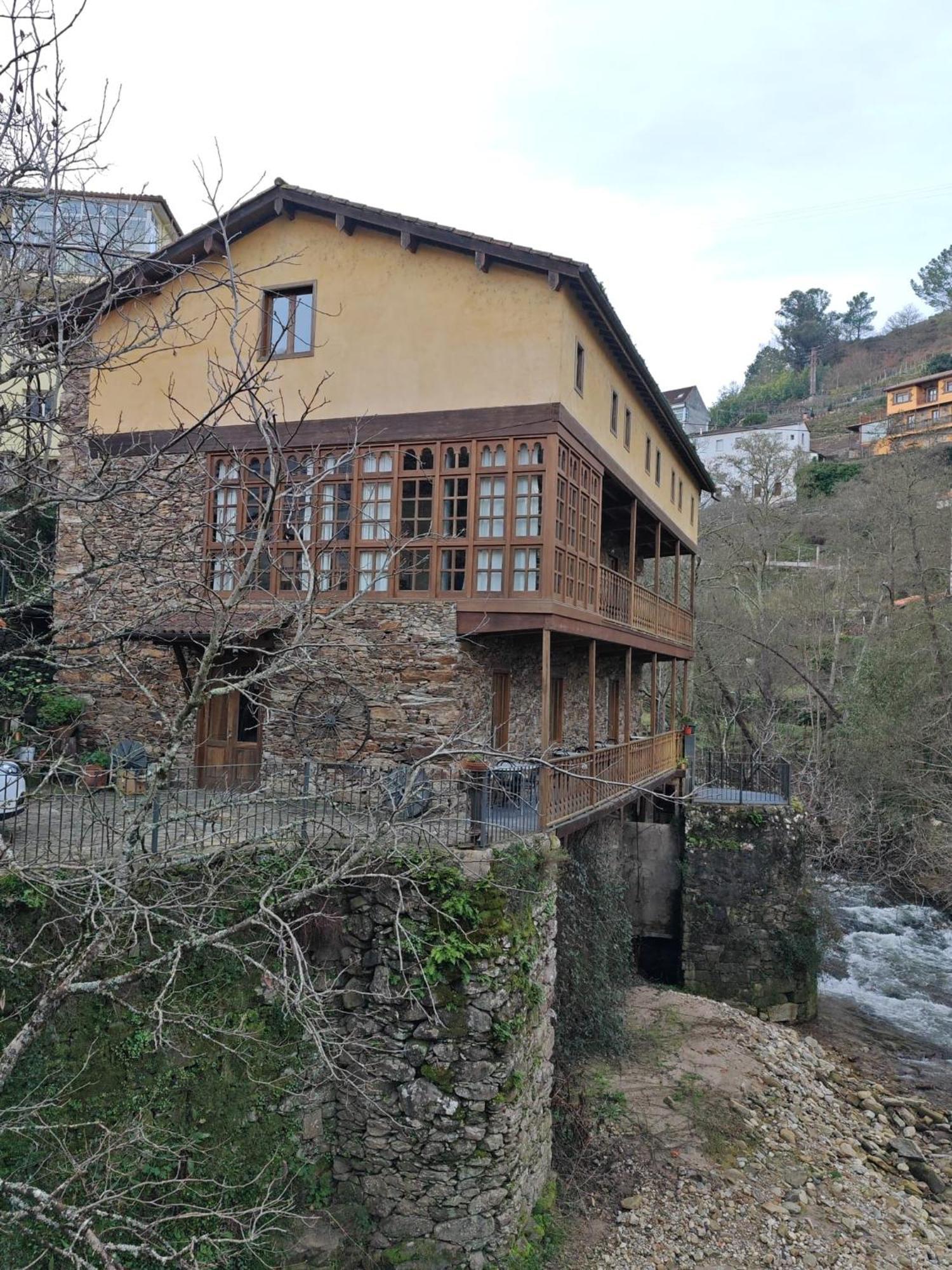 Acea Do Bubal Guest House Os Peares Exterior photo